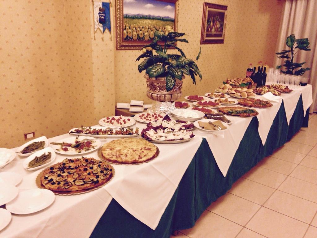 Hotel Sorriso Lucera Luaran gambar