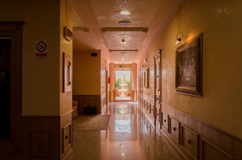 Hotel Sorriso Lucera Luaran gambar
