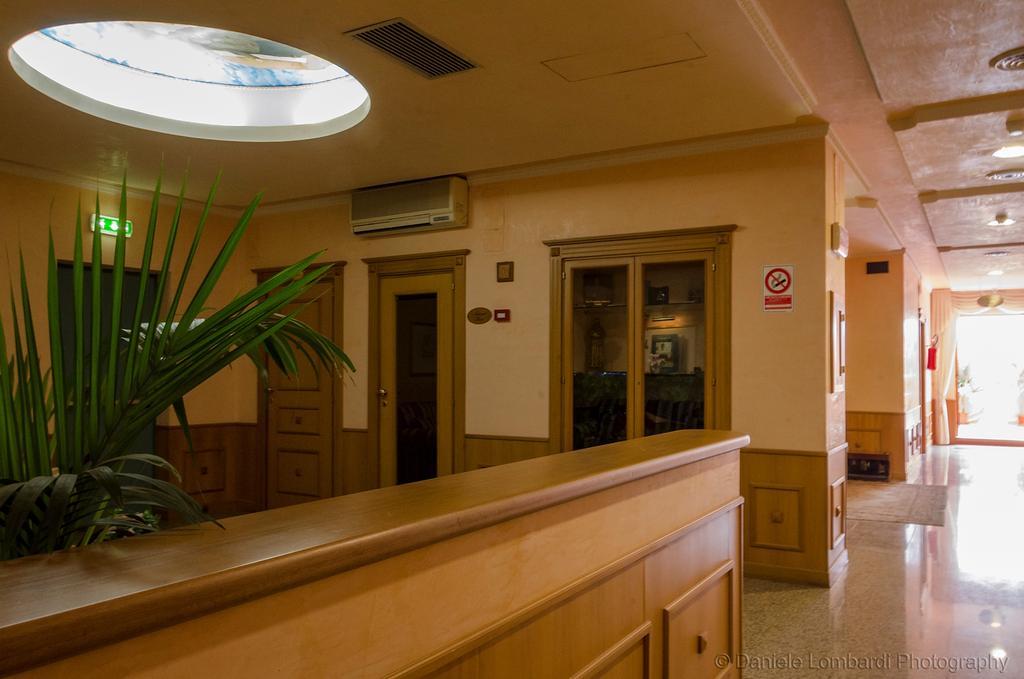 Hotel Sorriso Lucera Luaran gambar